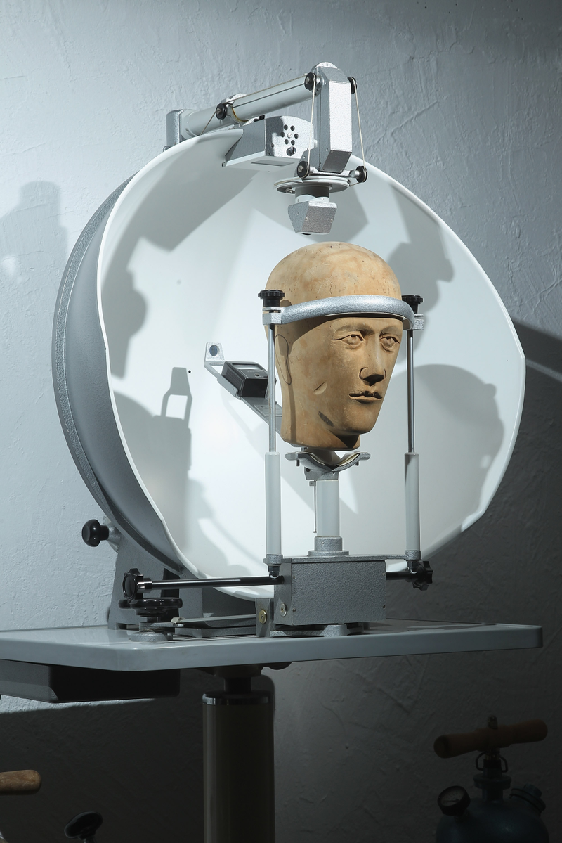 Illustration for article titled The Museum for Extraordinary Objects is a mad scientist's playground